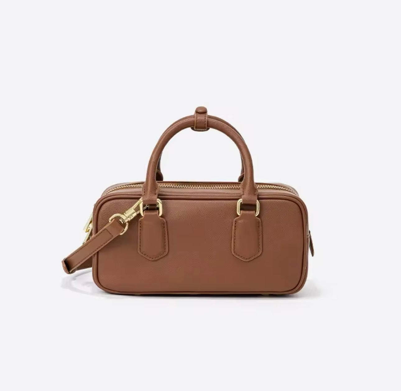 Luxuriöse Bowlingtasche aus Premium-Rindsleder in Cognac mit goldenen Details