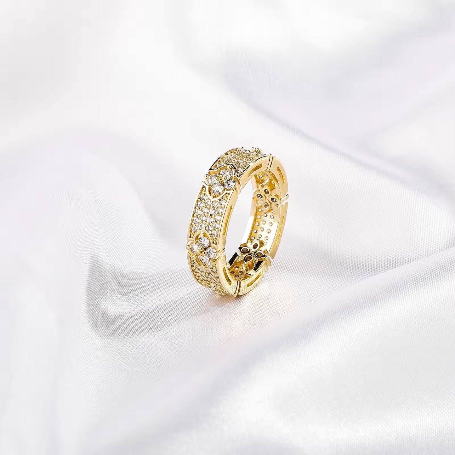 La Fleur | Ring mit Zirkonia - Ezouna