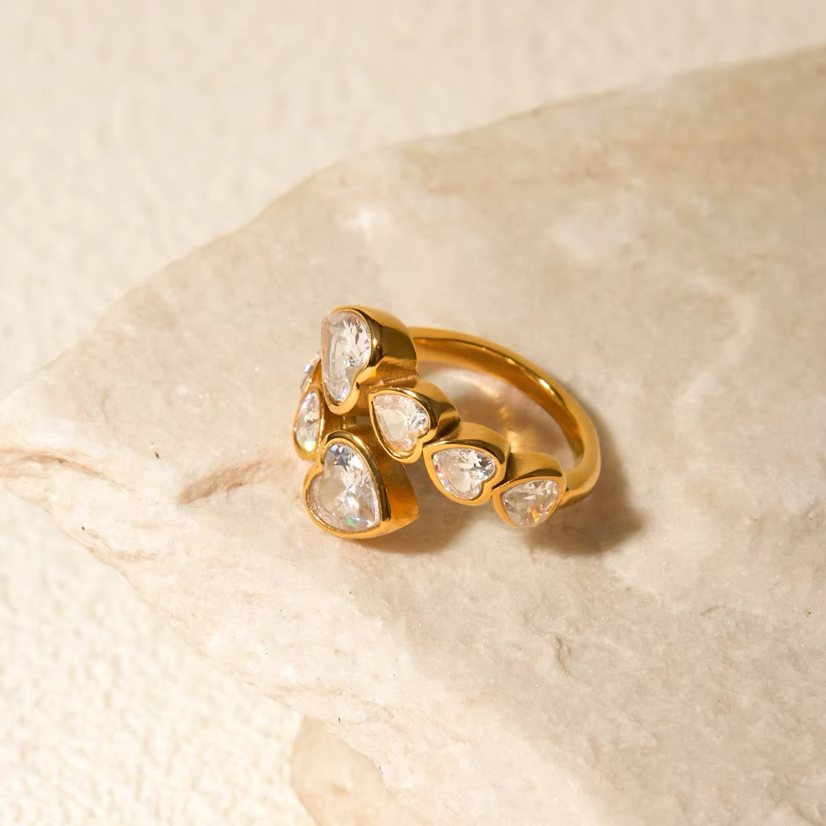Lovely Ring mit Zirkonia - Ezouna