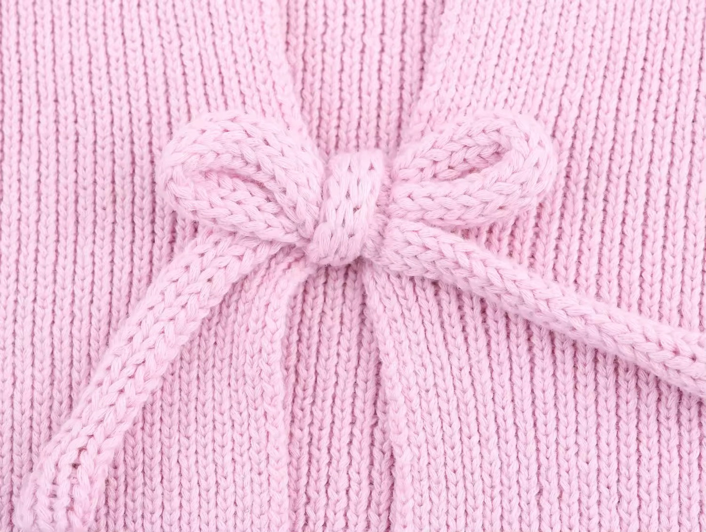 Feiner Strick-Cardigan mit Schleifendetail