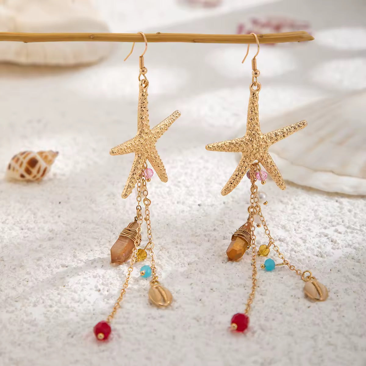 Golden Starfish Dreams – Handmade statement earrings with shell & glass beads