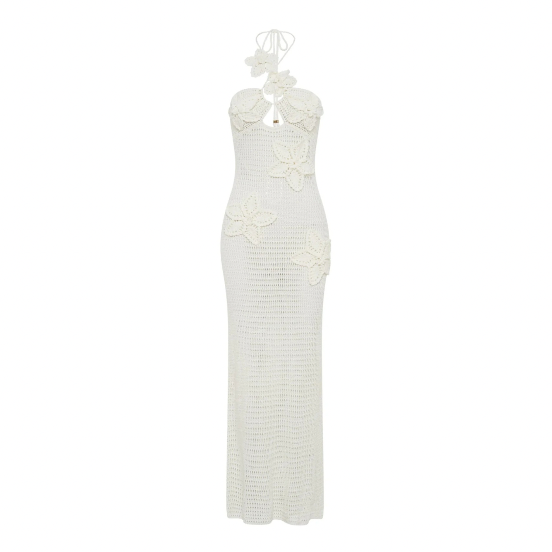 Crochet Maxikleid in Weiß mit handgehäkelten 3D-Blumen, Cut-Outs & Neckholder – Boho Sommerkleid