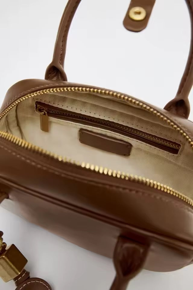 Mini-Tasche mit Charm - Dunkelbraun