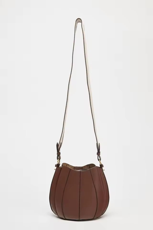 Bucket Bag Braun Damenmode