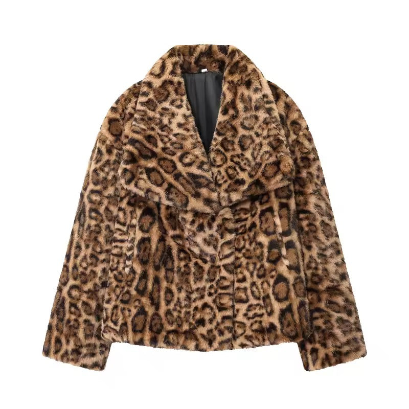 leo-faux-fur-winterjacke-hellbraun-kunstfell-leo-print