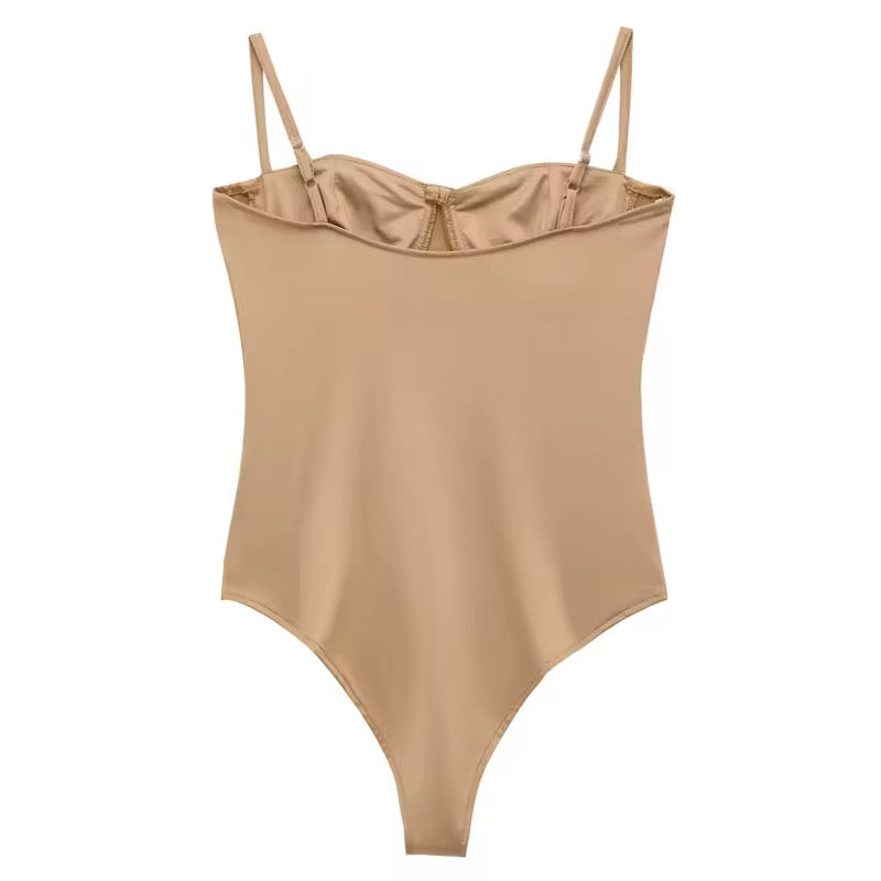 Body in Lingerie-Optik