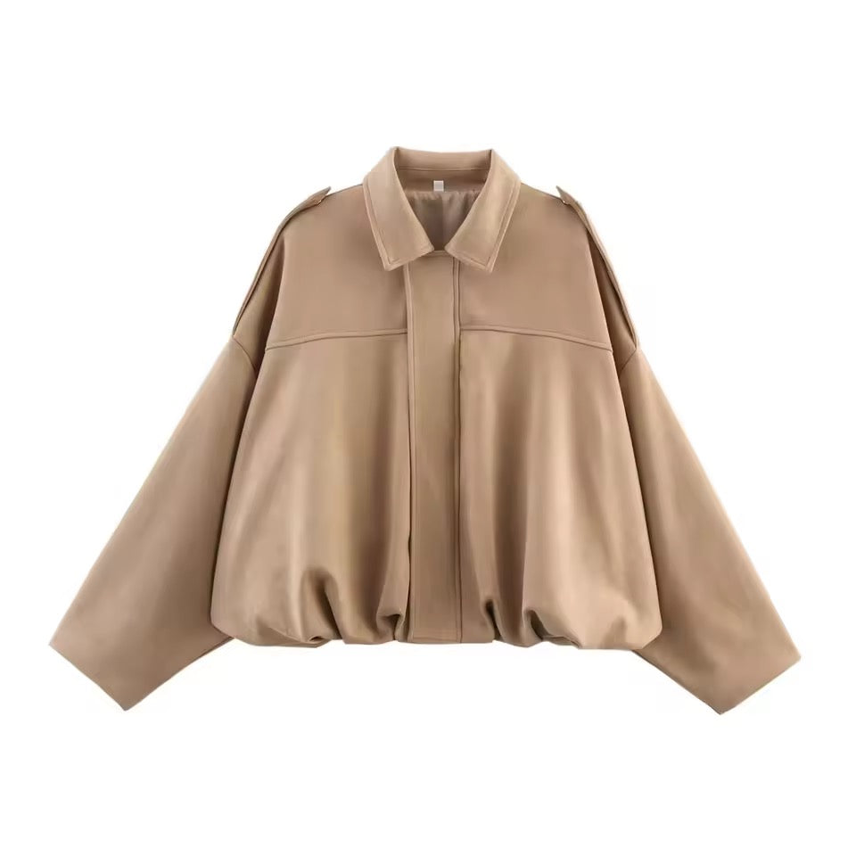 Trendige Bomberjacke in Wildleder-Optik in Beige – Damenmode
