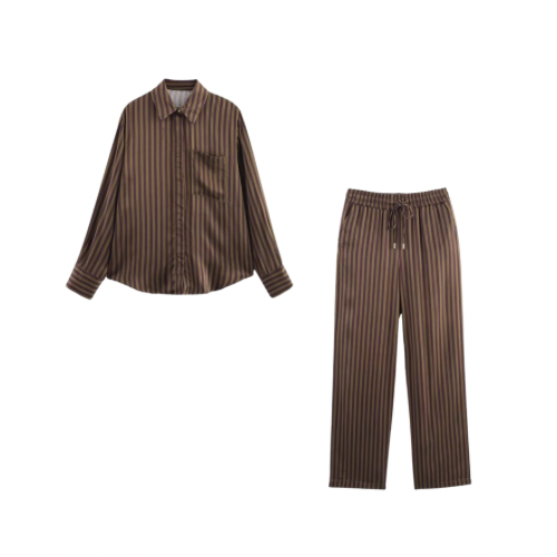 Gestreiftes braunes Damen-Set mit Hemd und Hose aus Satin
